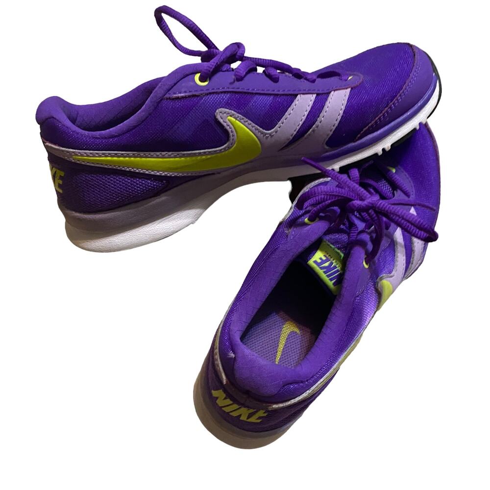 Nike Training Total Core TR 2 Shoes Ankle High Fabric Running Shoe US 8.5 M